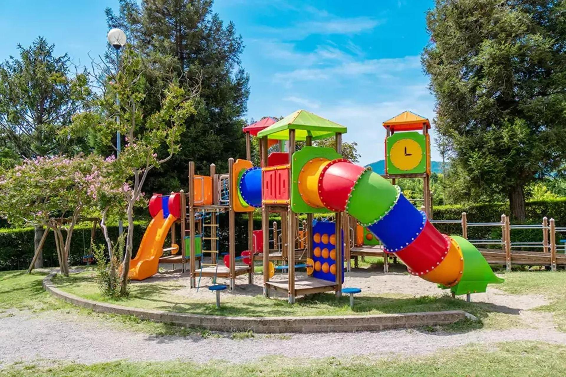 Estivo Premium Deluxe Mobile Homes On Camping Del Sole Village Iseo Exterior foto