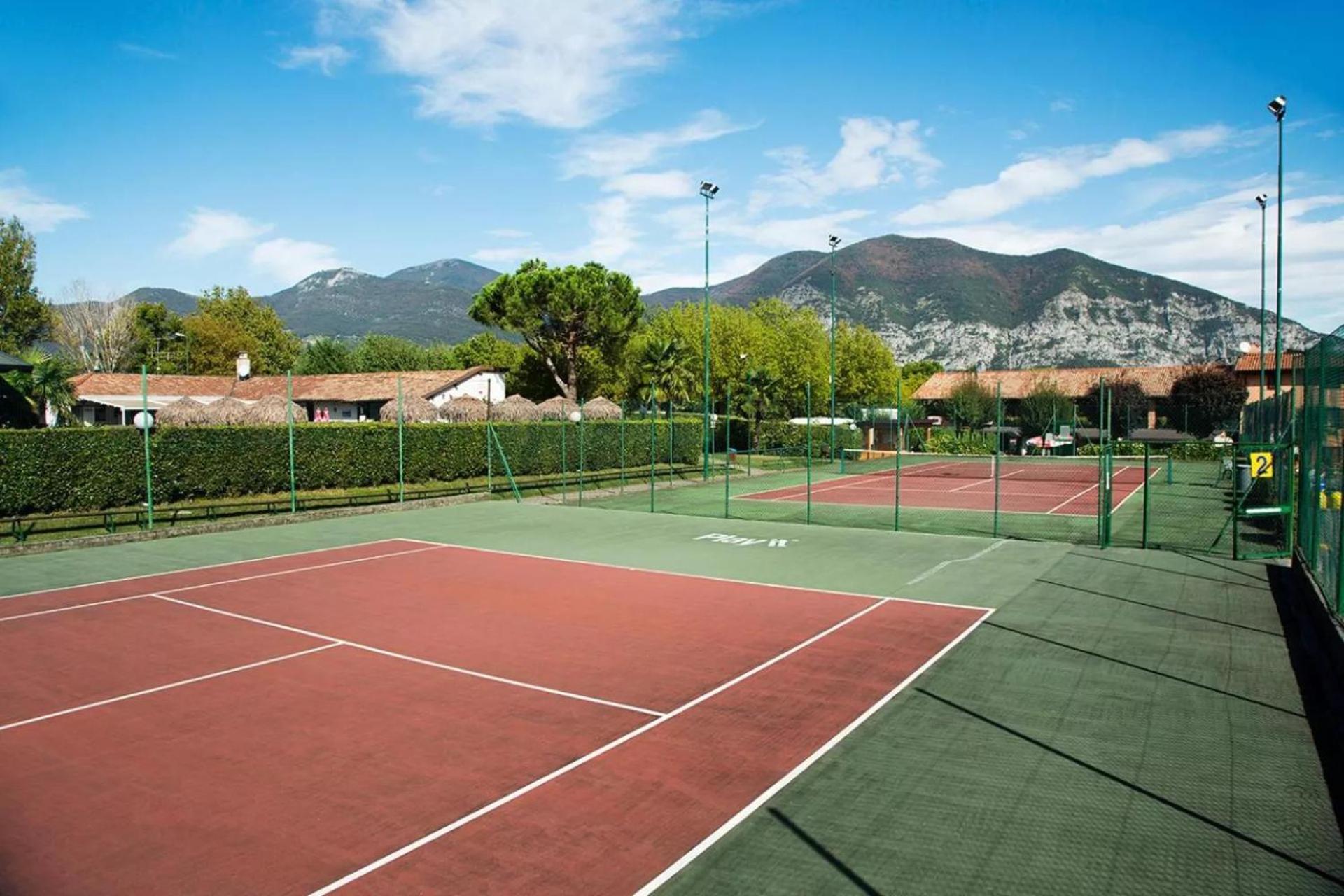 Estivo Premium Deluxe Mobile Homes On Camping Del Sole Village Iseo Exterior foto