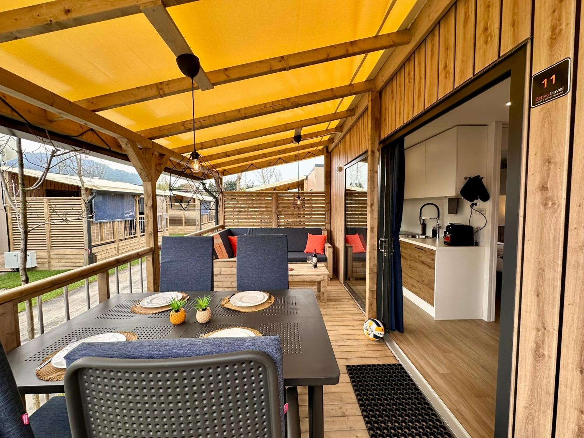 Estivo Premium Deluxe Mobile Homes On Camping Del Sole Village Iseo Exterior foto